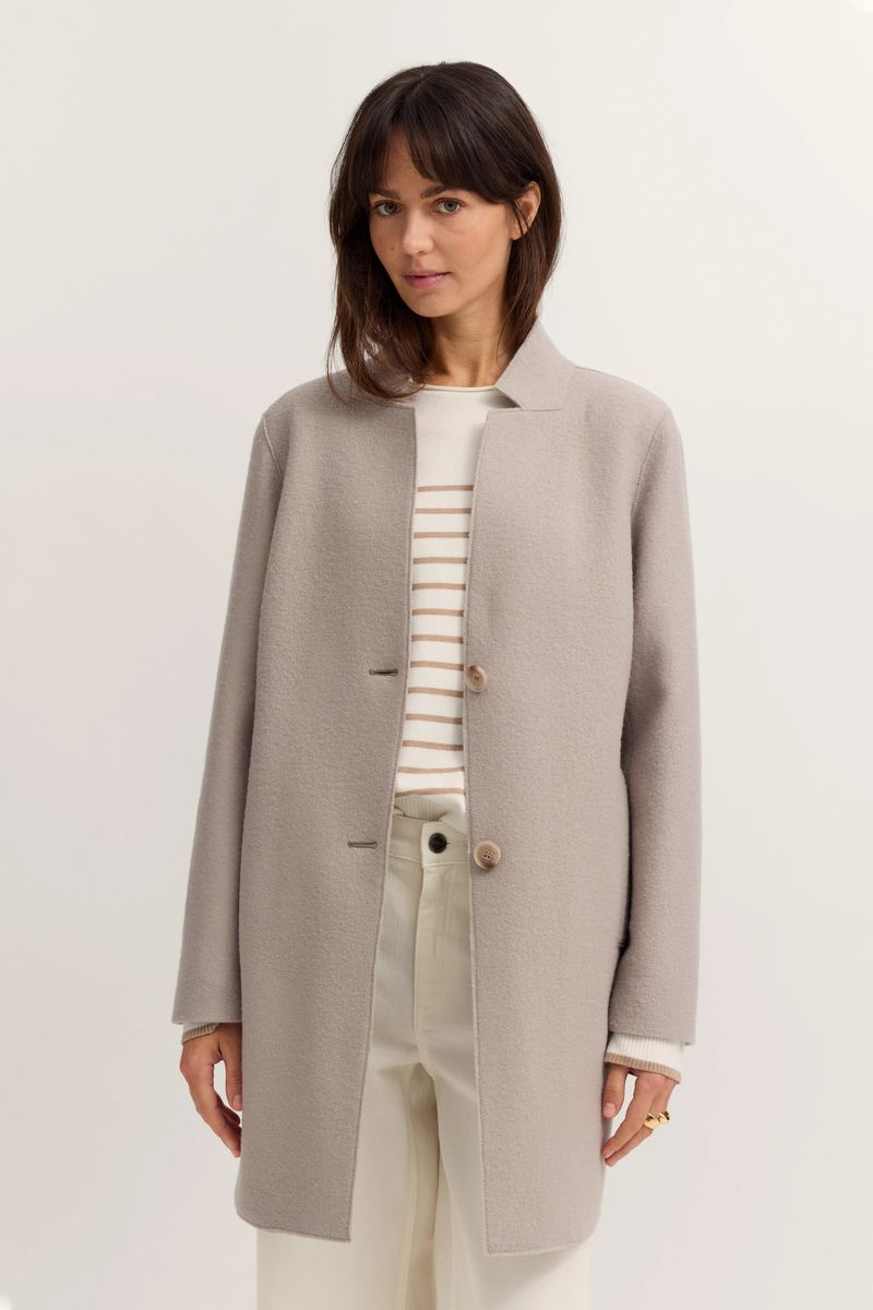 Leichter Kurzmantel aus Wollmischung