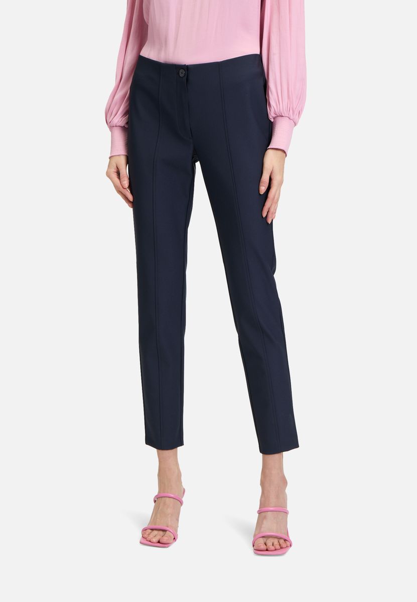 Schlanke Mid-Waist Hose
