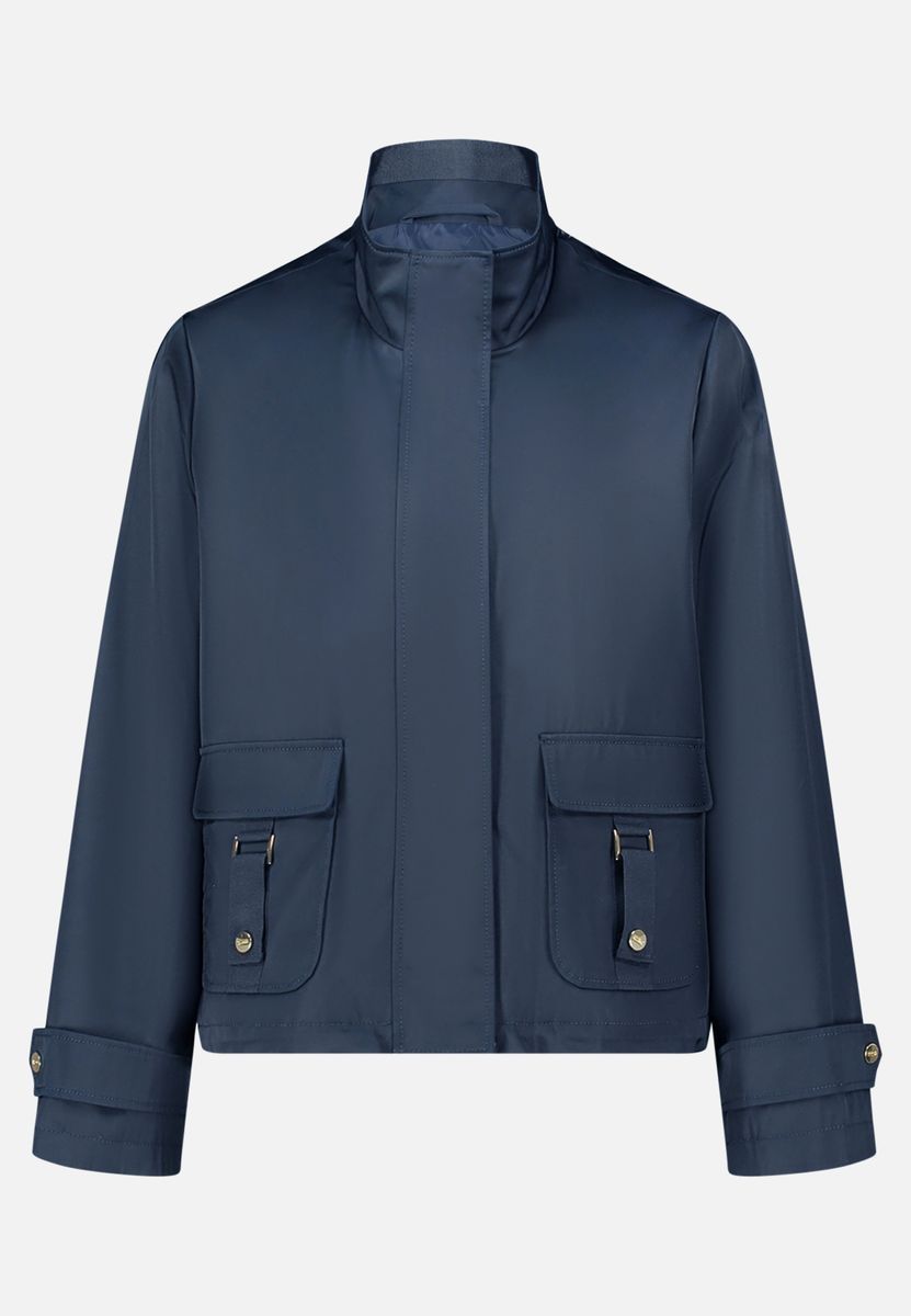 Moderne Outdoorjacke mit Stehkragen