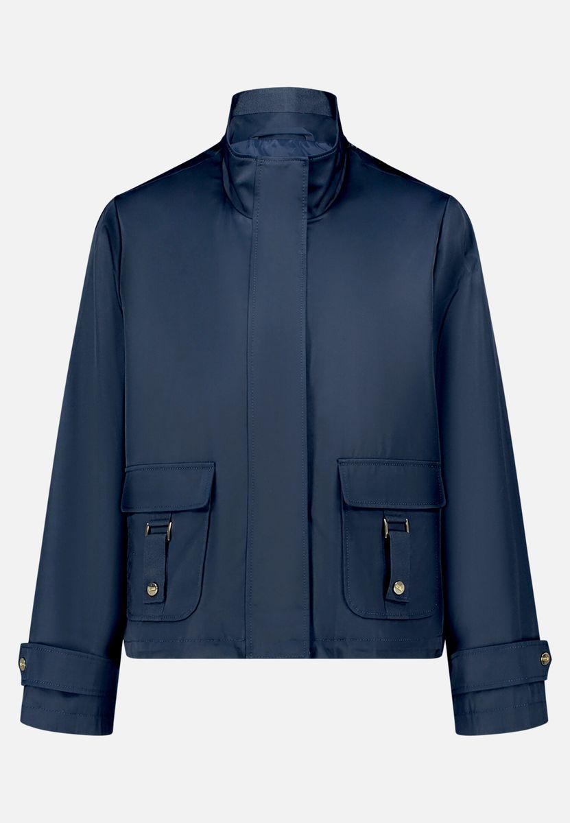 Moderne Outdoorjacke mit Stehkragen