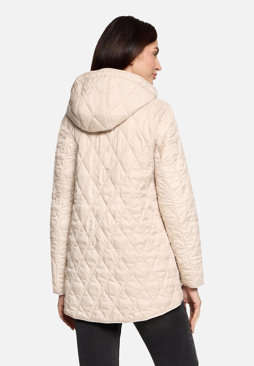 Leichte gesteppte Outdoorjacke mit Rautenmuster