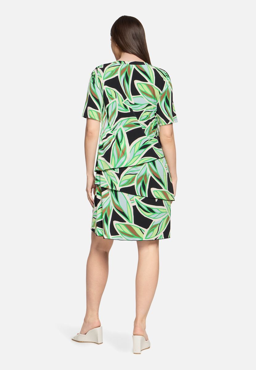 Stufenkleid mit Blätterprint und kurzen Ärmeln