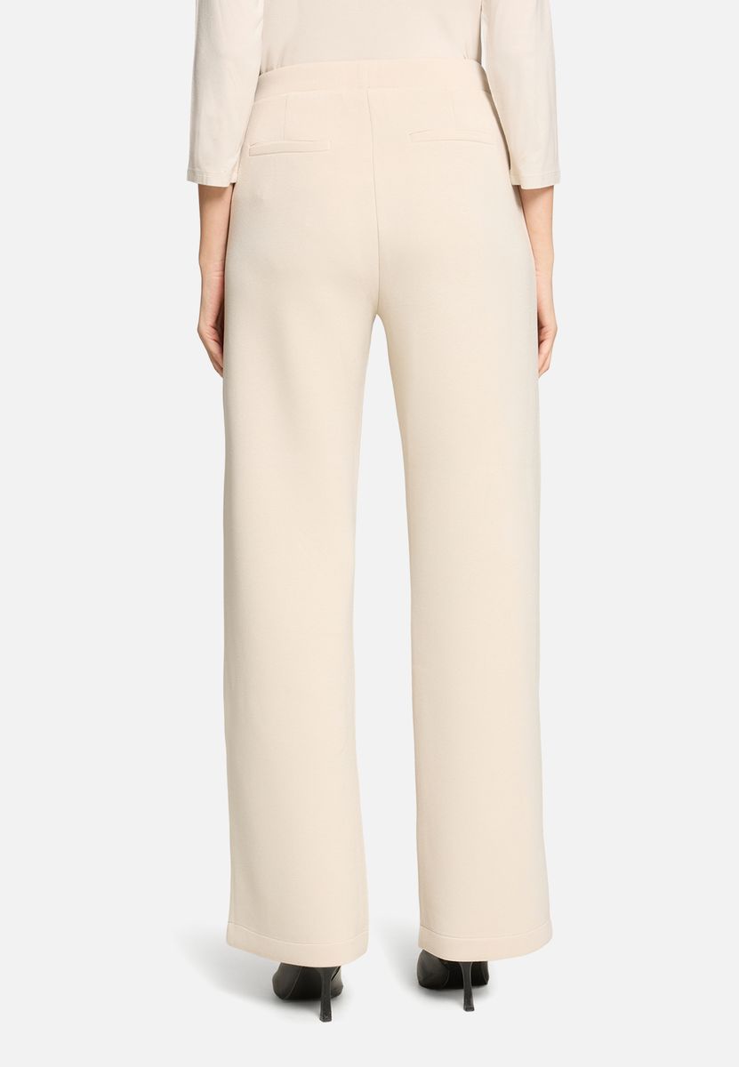 Bequeme Schlupfhose im Relaxed Fit
