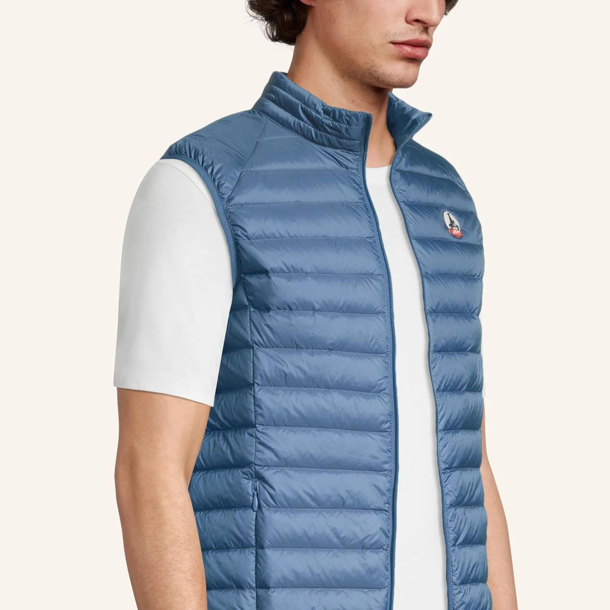 Leichte gesteppte Daunenweste