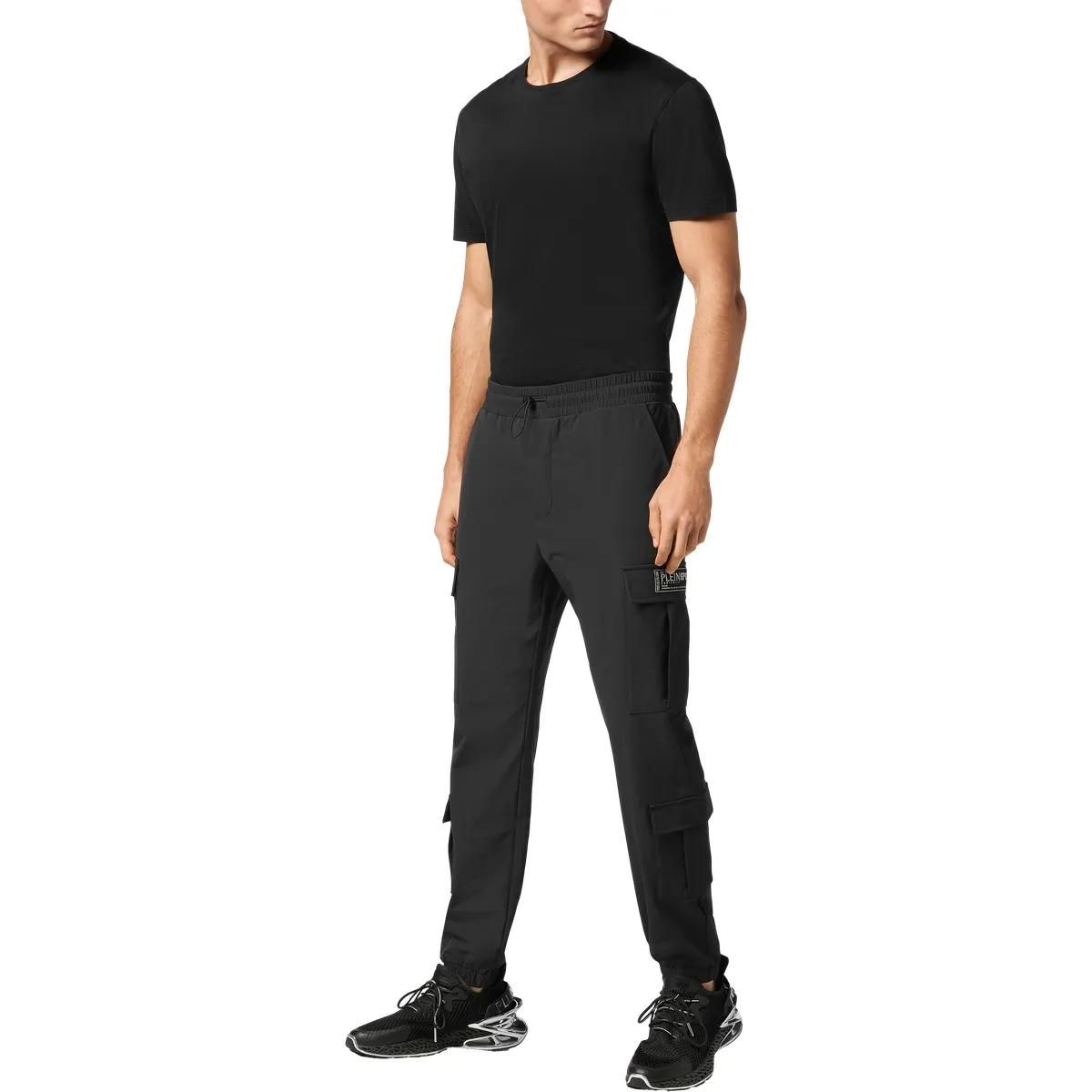 Sportliche schwarze Nylon Cargohose