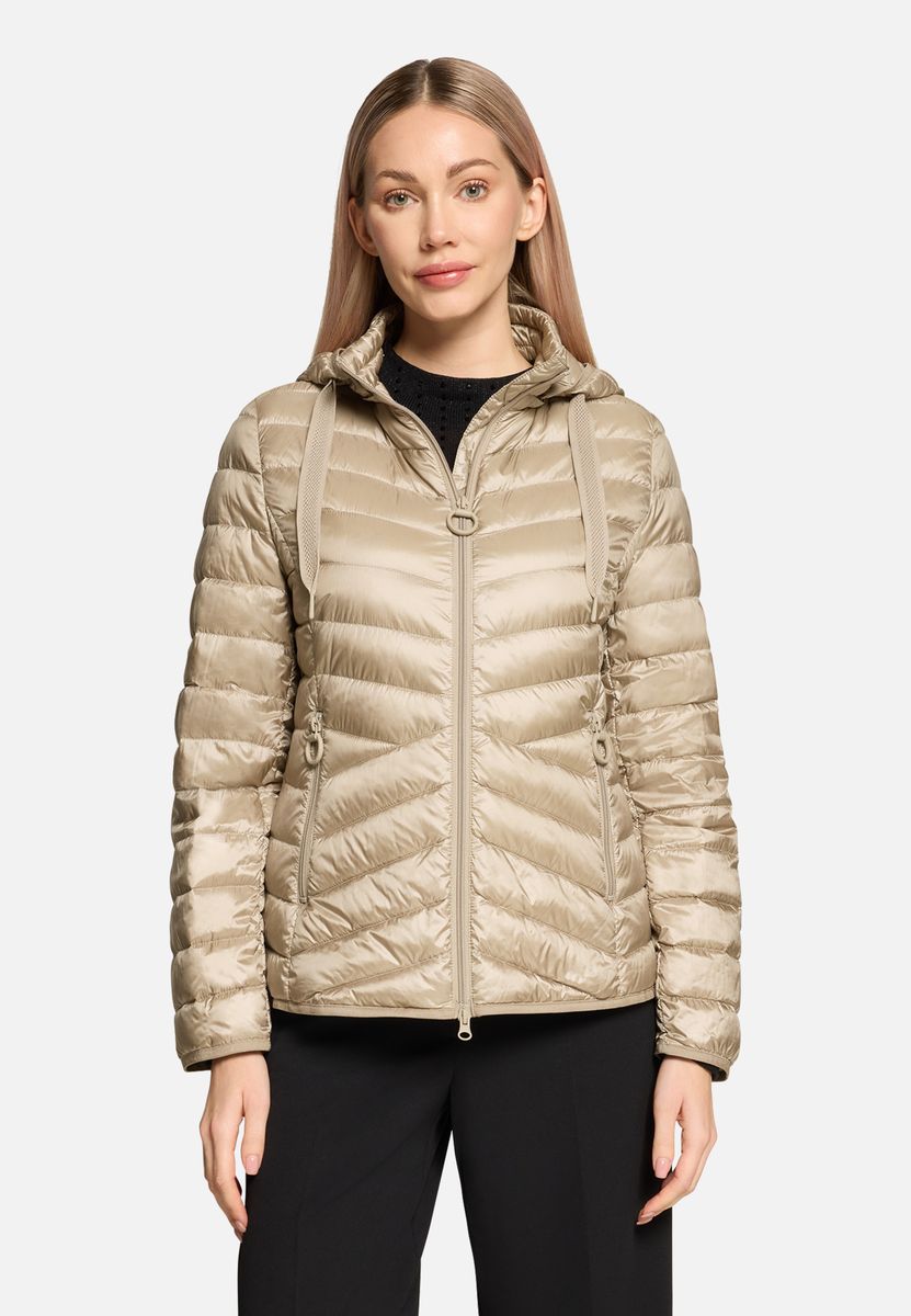 Outdoorjacke mit Kapuze, gesteppt und leicht