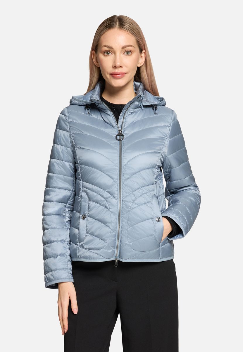 Outdoorjacke mit Kapuze, gesteppt und leicht