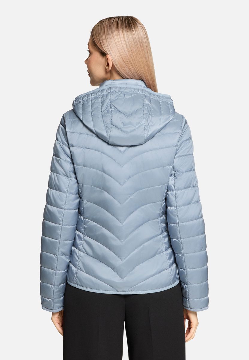 Outdoorjacke mit Kapuze, gesteppt und leicht
