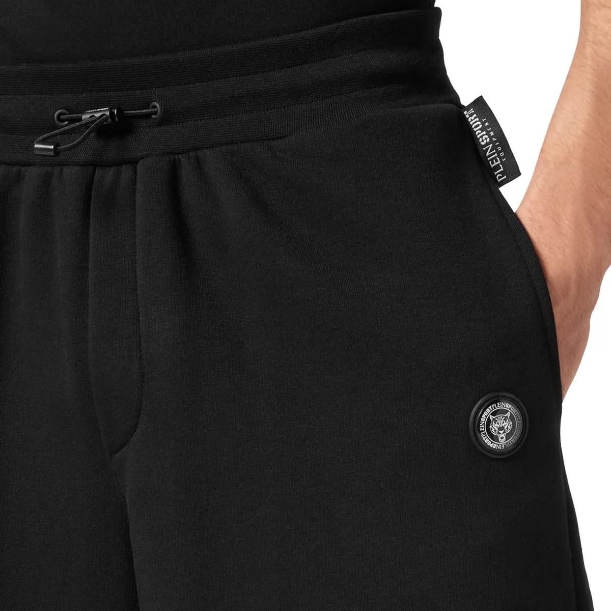 Sportliche Fleece-Shorts mit Kratzprint