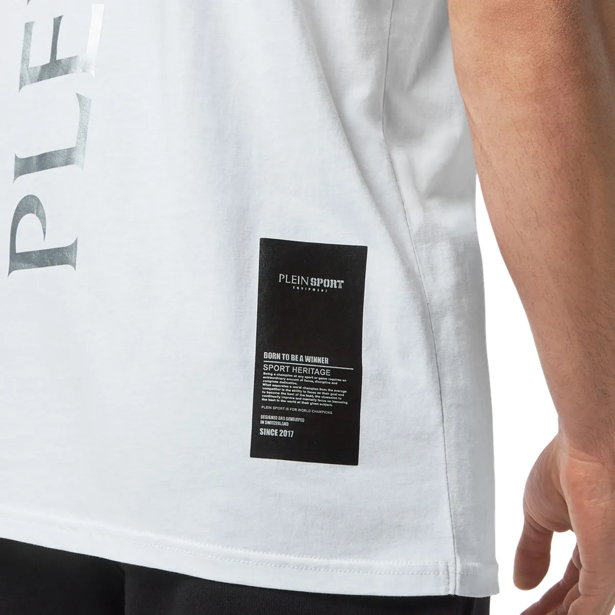 Sportliches T-Shirt mit Rippschultern