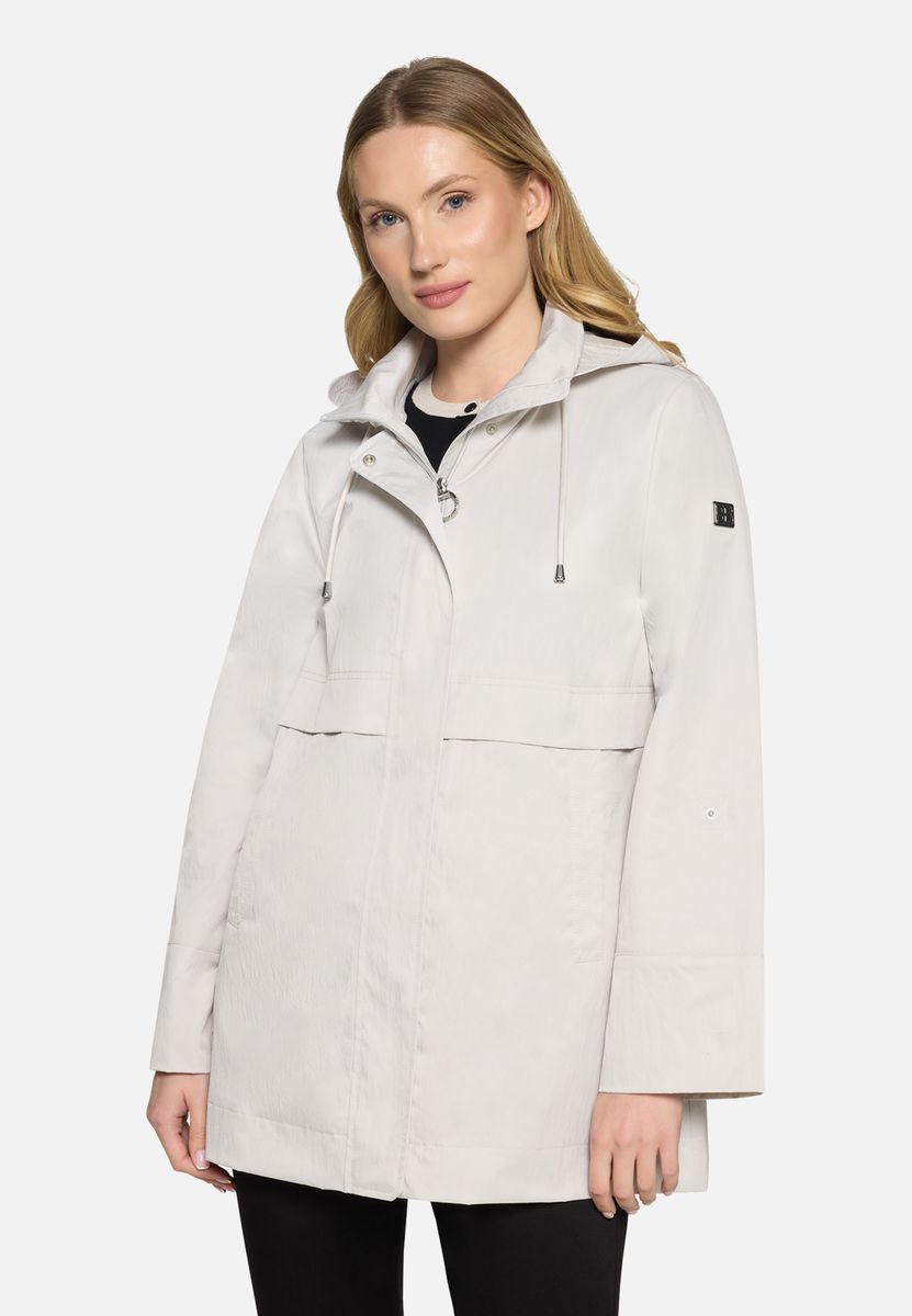 Lässige Outdoorjacke mit Kapuze