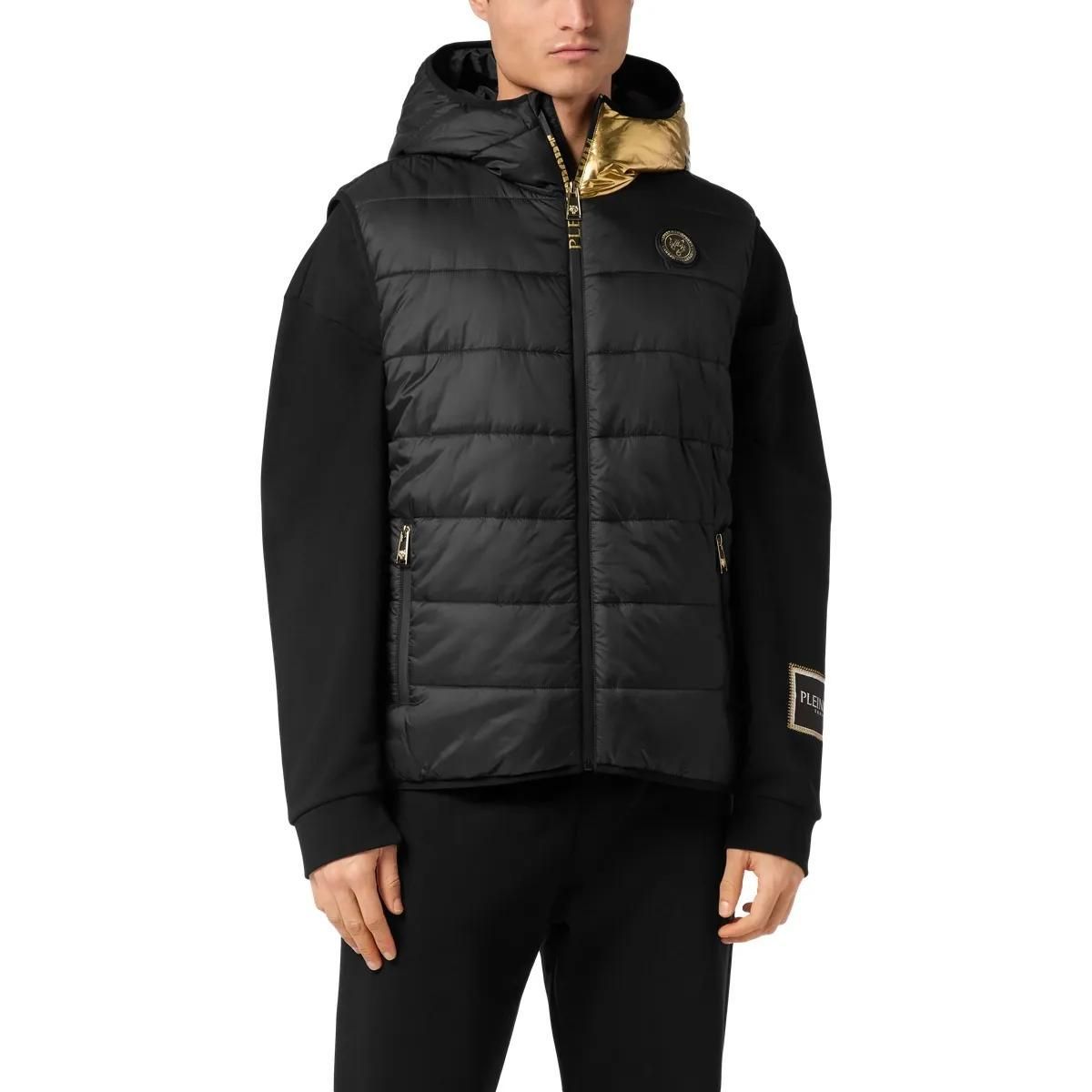 Wattierte Sportweste mit Kapuze