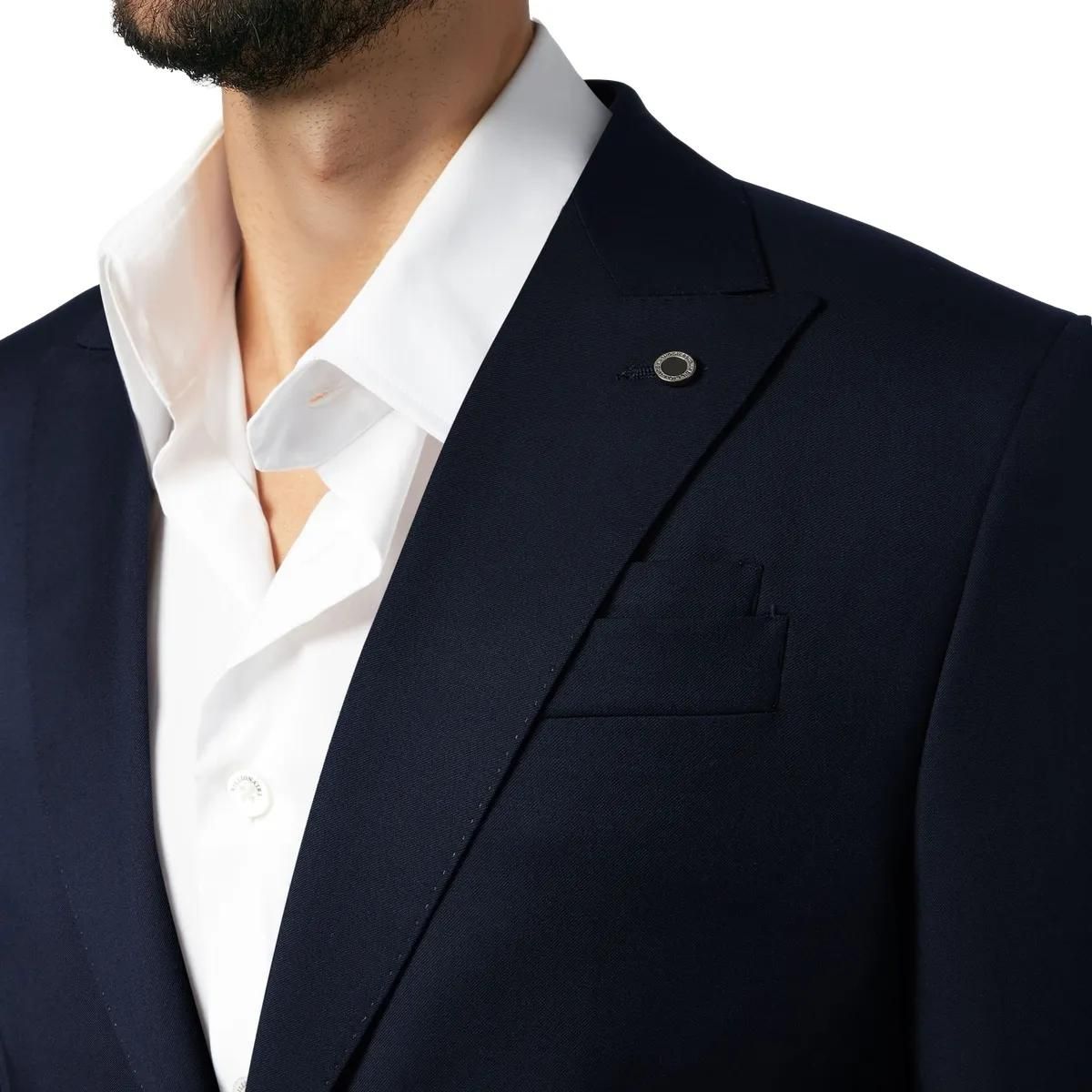 Klassischer marineblauer Blazer aus Wollmischung