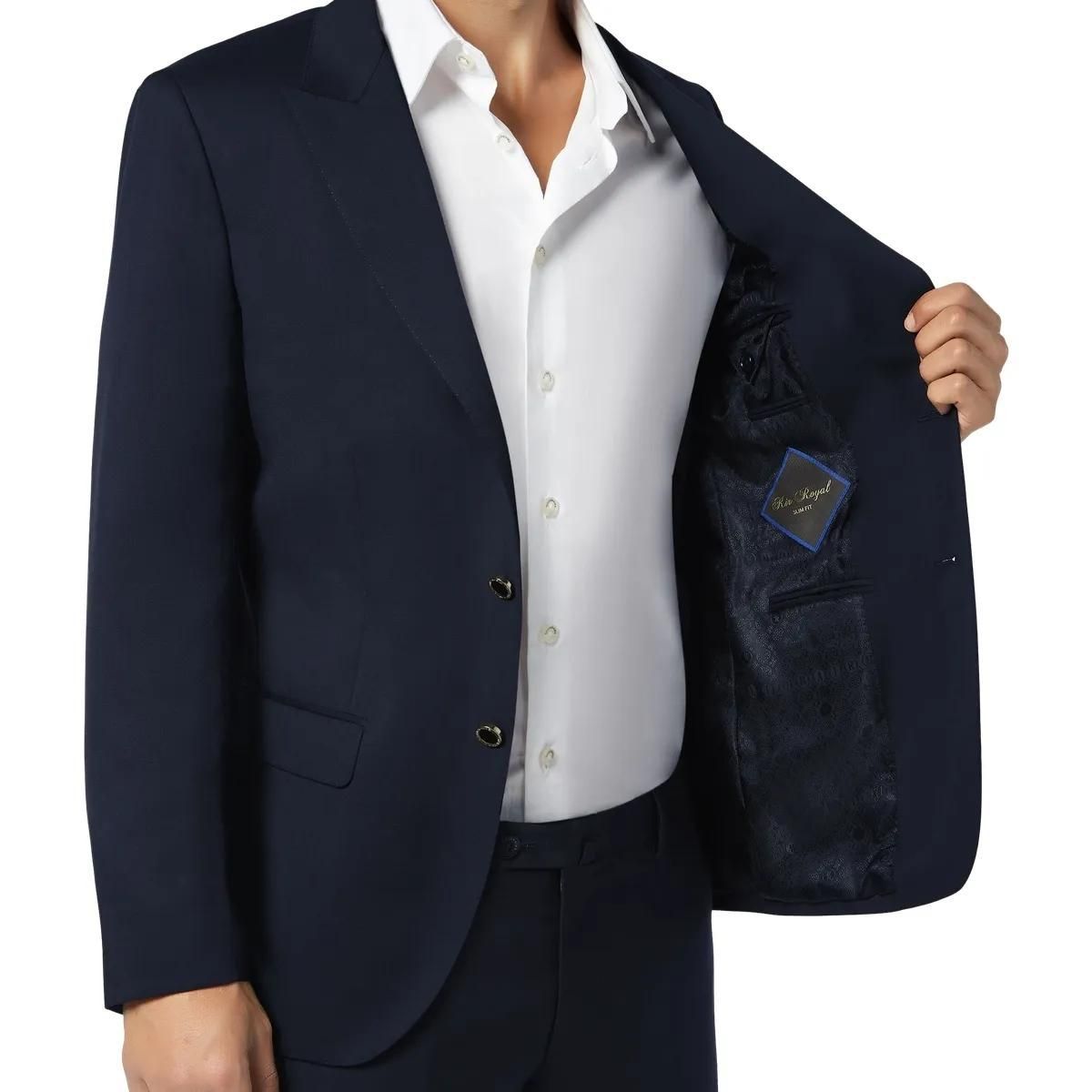 Klassischer marineblauer Blazer aus Wollmischung