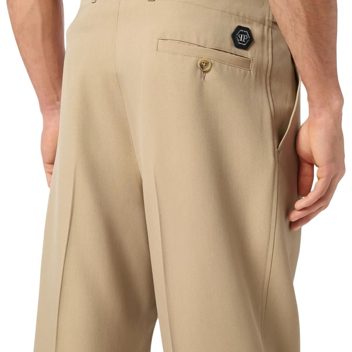 Plissee-Gabardine-Chinos mit Seitenverstellern