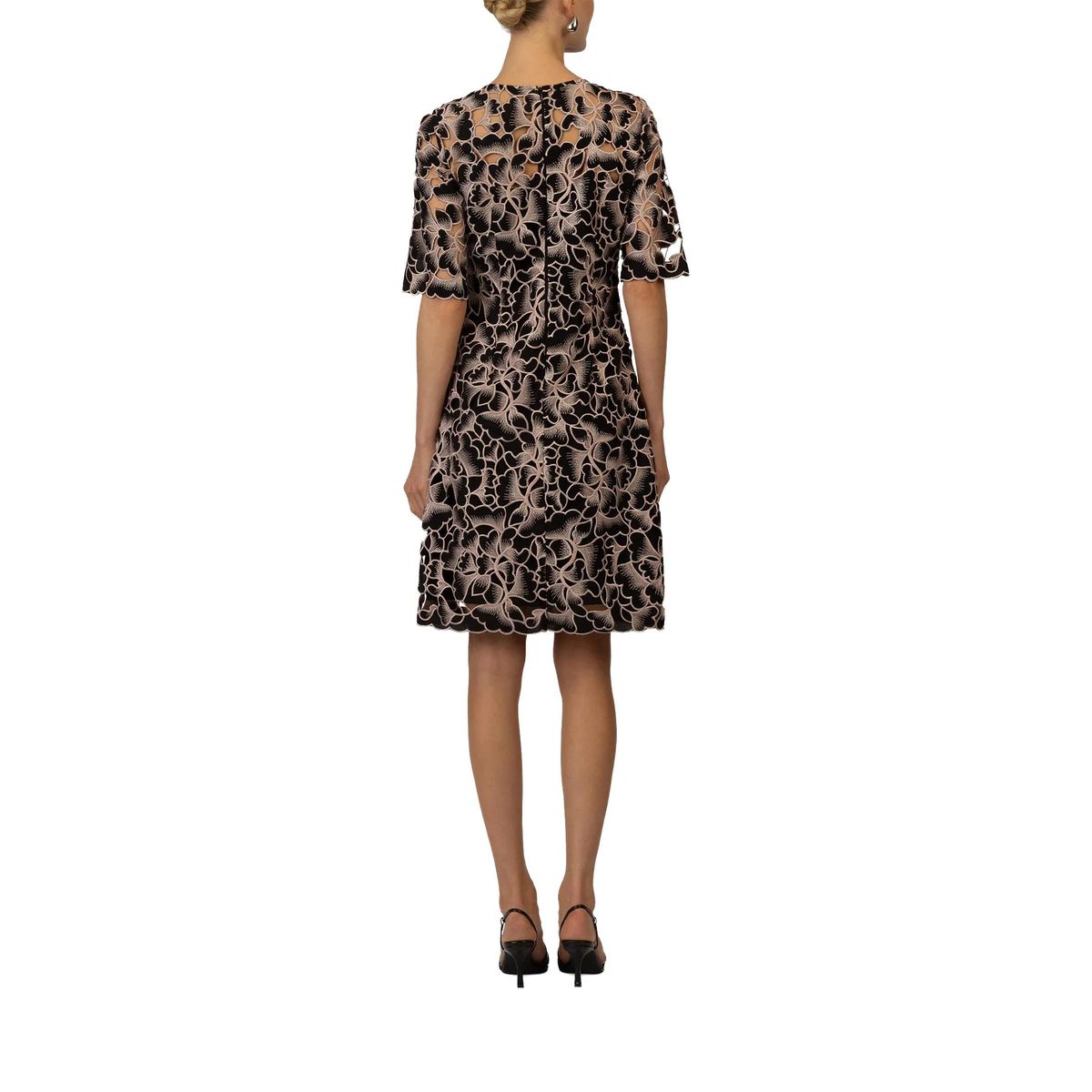 A-Linienförmiges Cocktailkleid mit Blumenspitze