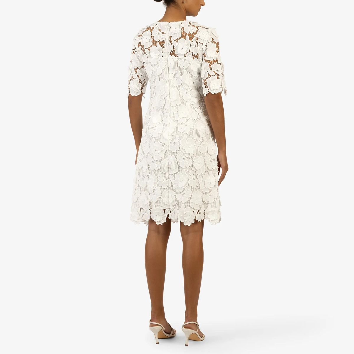 Etuikleid mit Blumen-Spitze