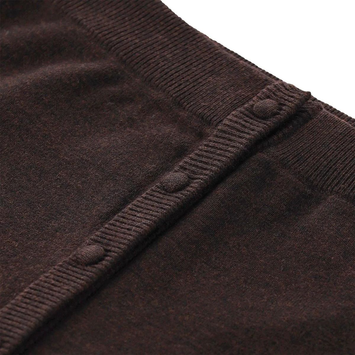 Eleganter schokoladenbrauner Strick-Midi-Rock