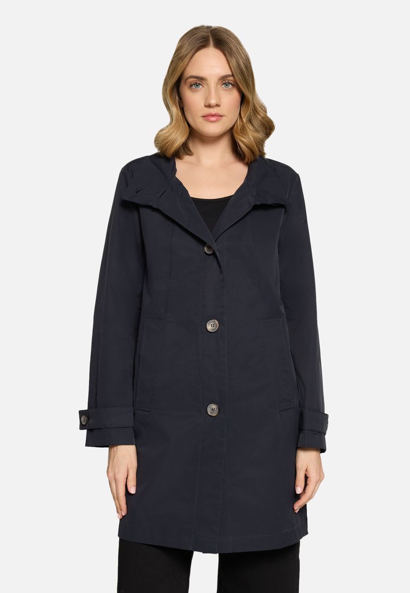 Klassischer Sommer-Mantel mit Knöpfen