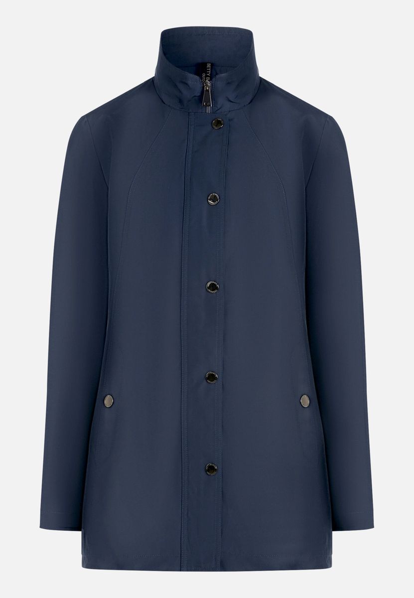 Lässige Outdoorjacke mit Stehkragen