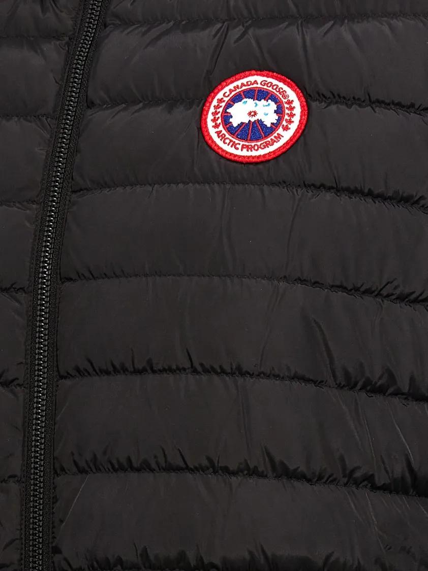 Gesteppte Daunenweste mit Logo-Patch