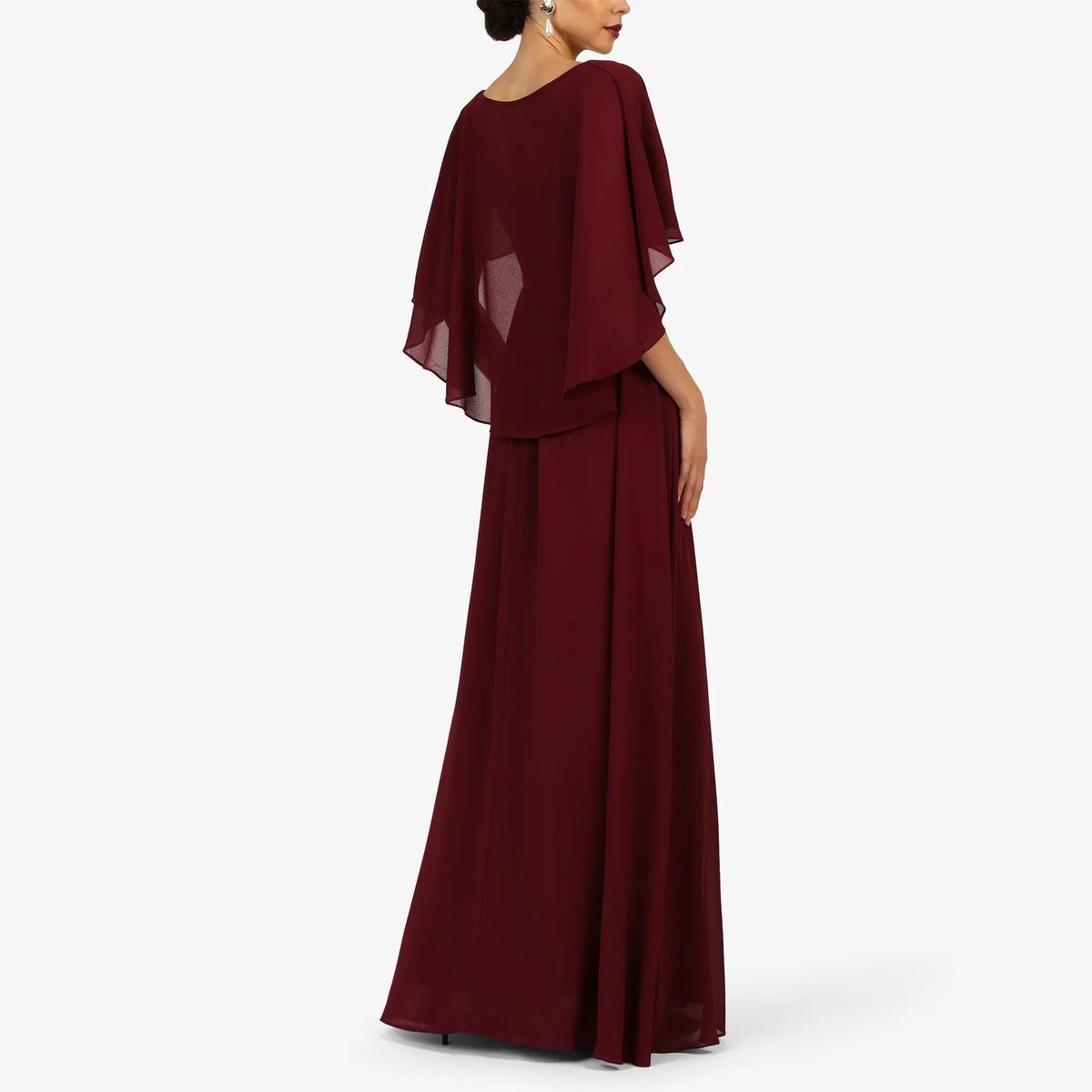 Elegantes Chiffonkleid mit Cape-Ärmeln