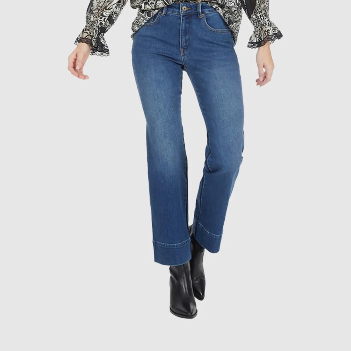 Ausgestellte High-Waist Jeans aus Denim