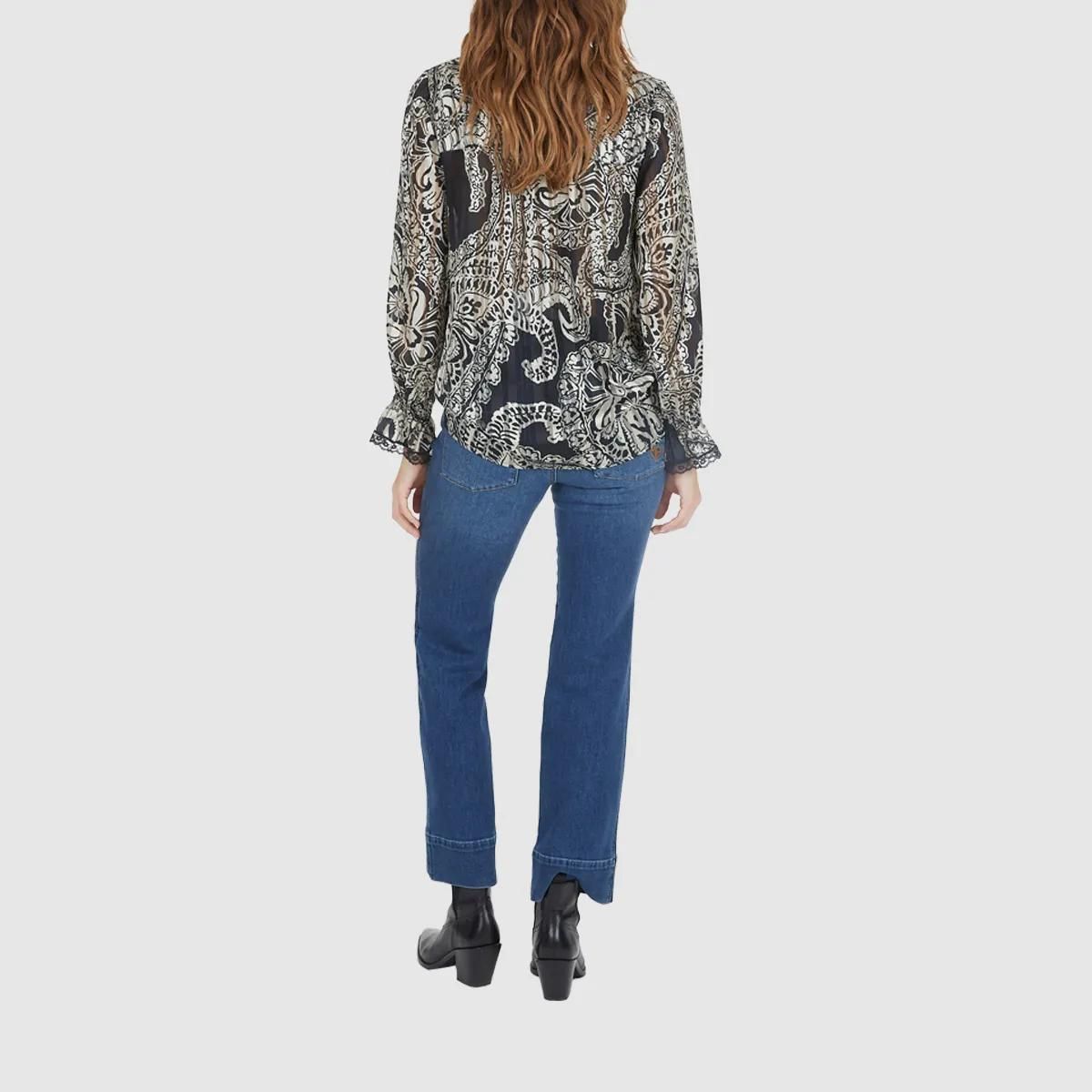 Ausgestellte High-Waist Jeans aus Denim
