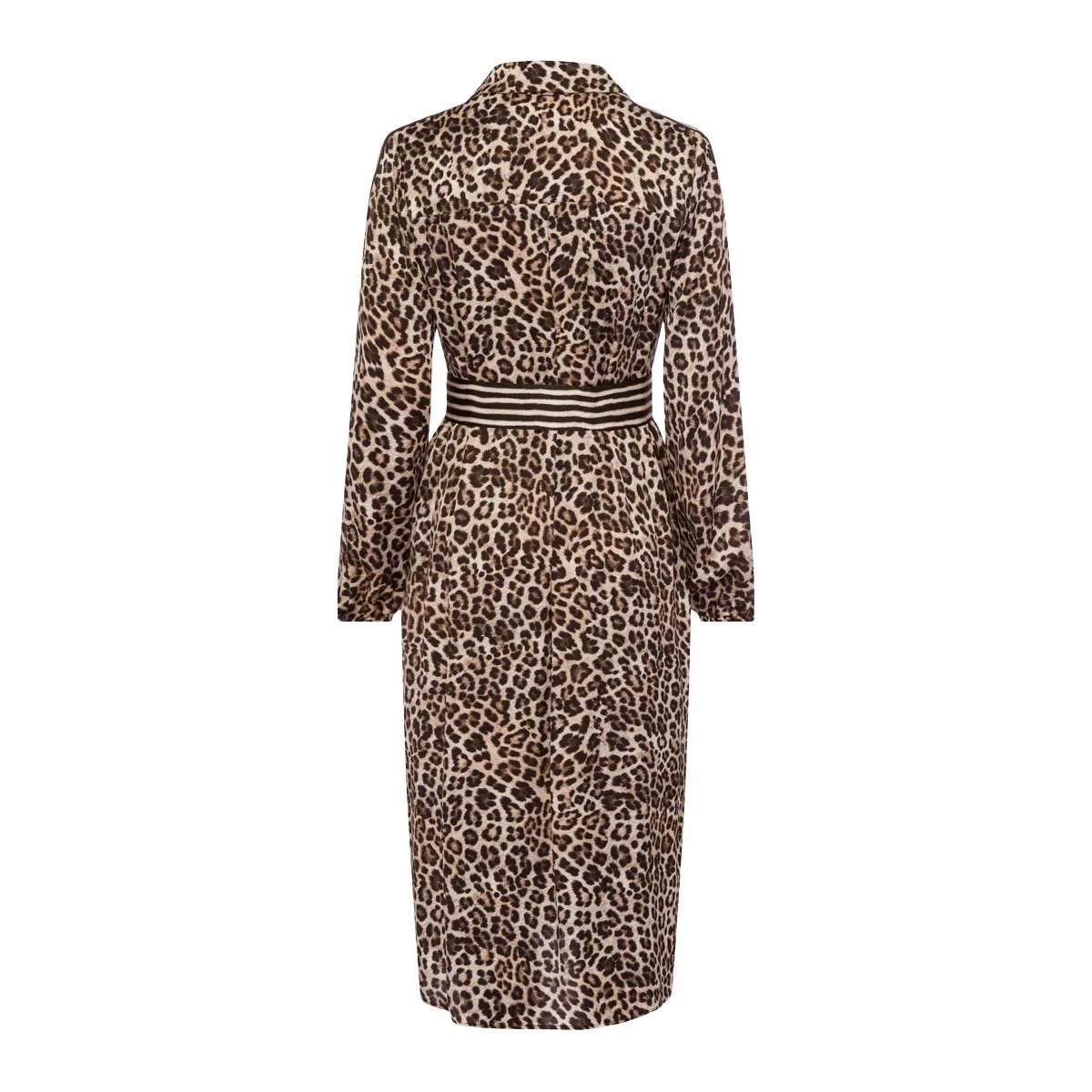 Hemdblusenkleid mit Leopardenmuster und Gürtel