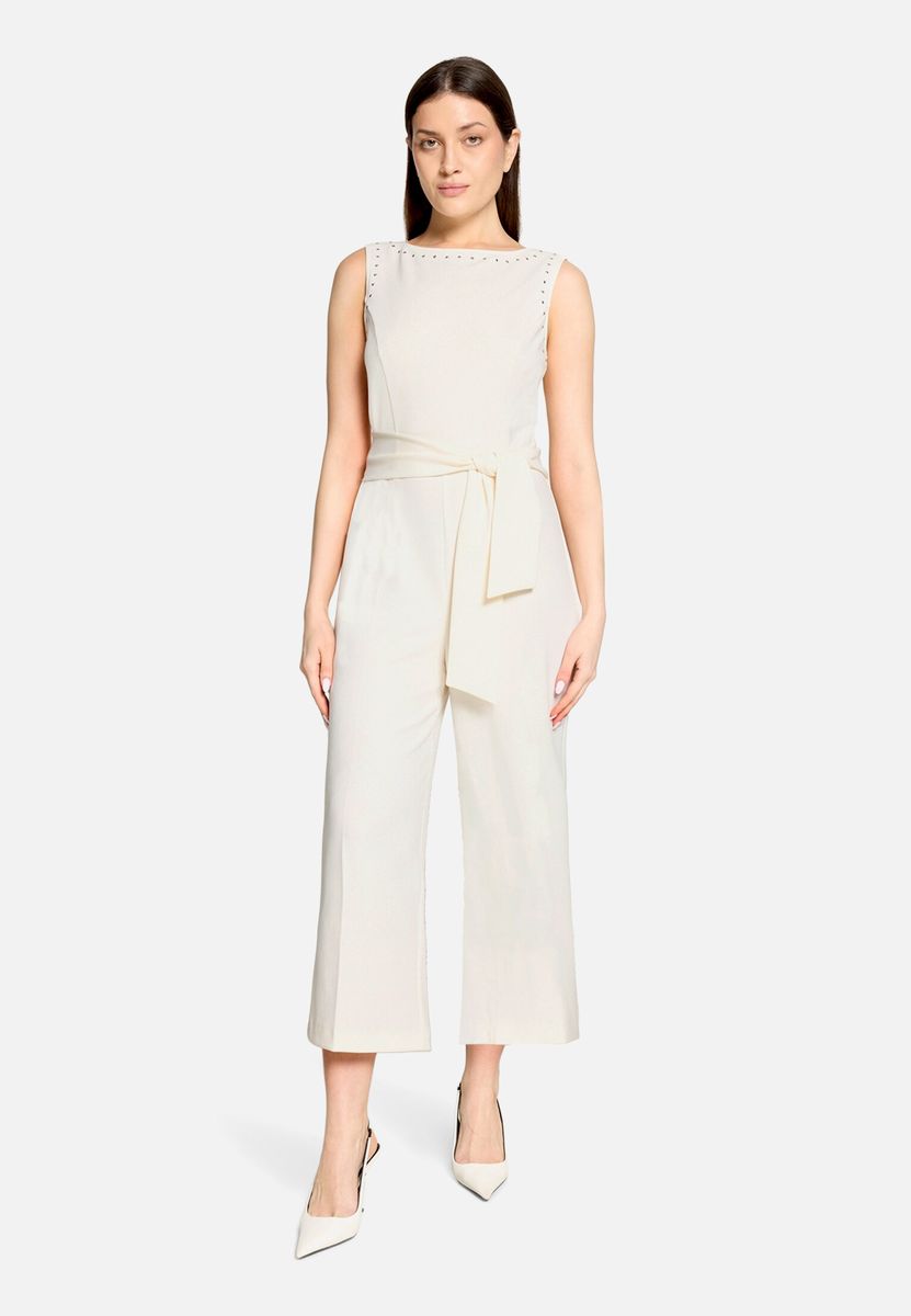 Eleganter ärmelloser Culotte-Jumpsuit mit Gürtel