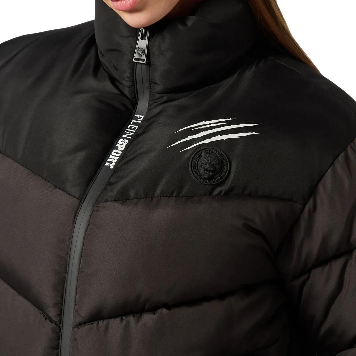 Gefütterte Pufferjacke mit Logo-Detail