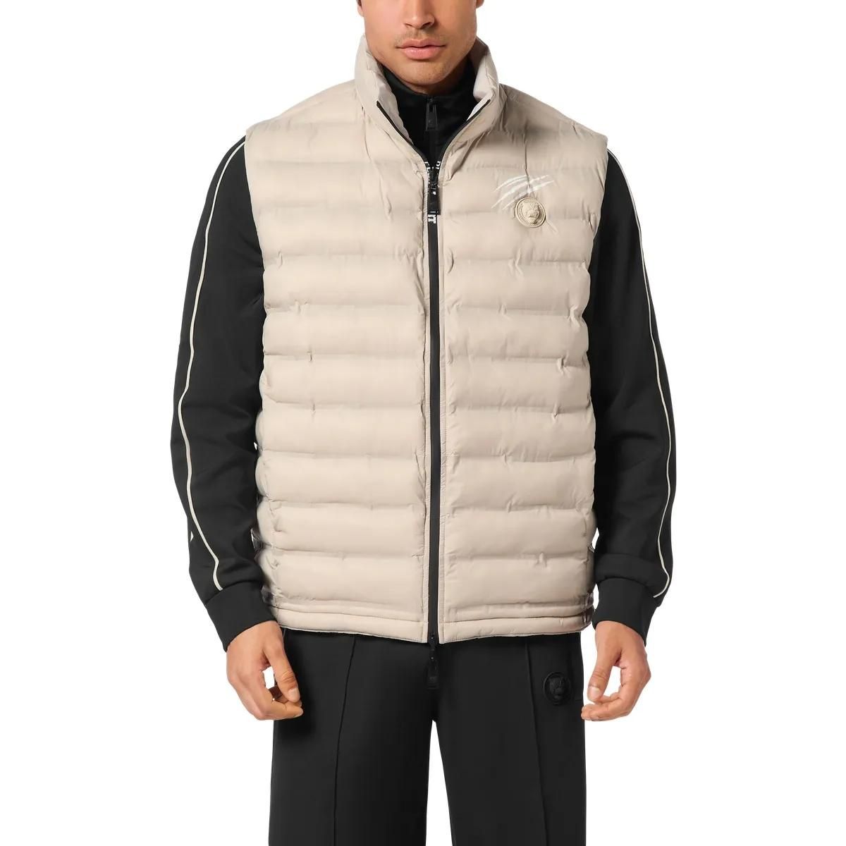 Wattierte, isolierte Weste mit Logo-Patch