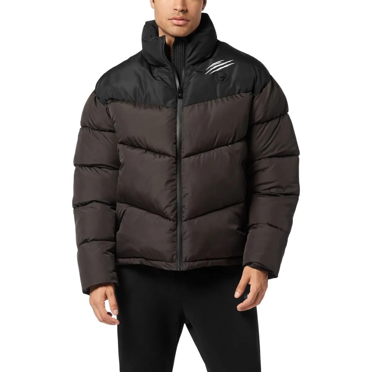 Zweifarbige gesteppte Daunenjacke