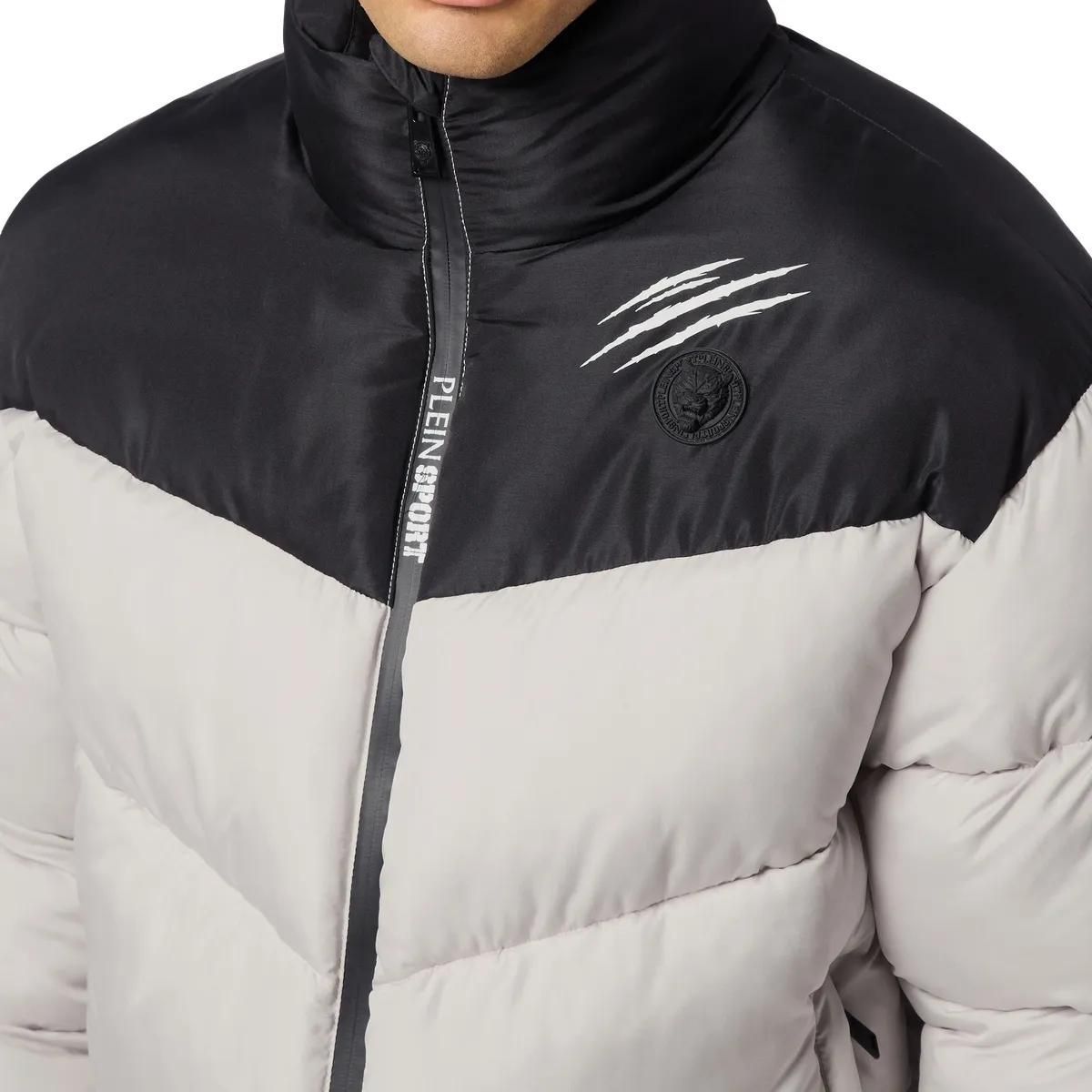 Zweifarbige gefütterte Pufferjacke