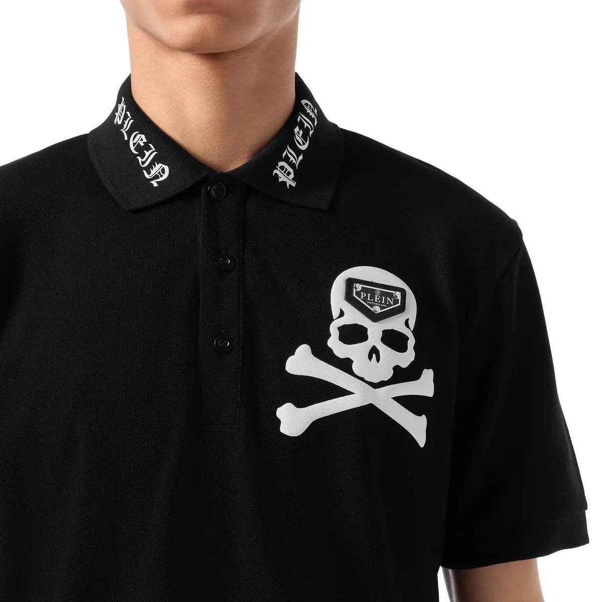 Polohemd mit Totenkopf Grafik