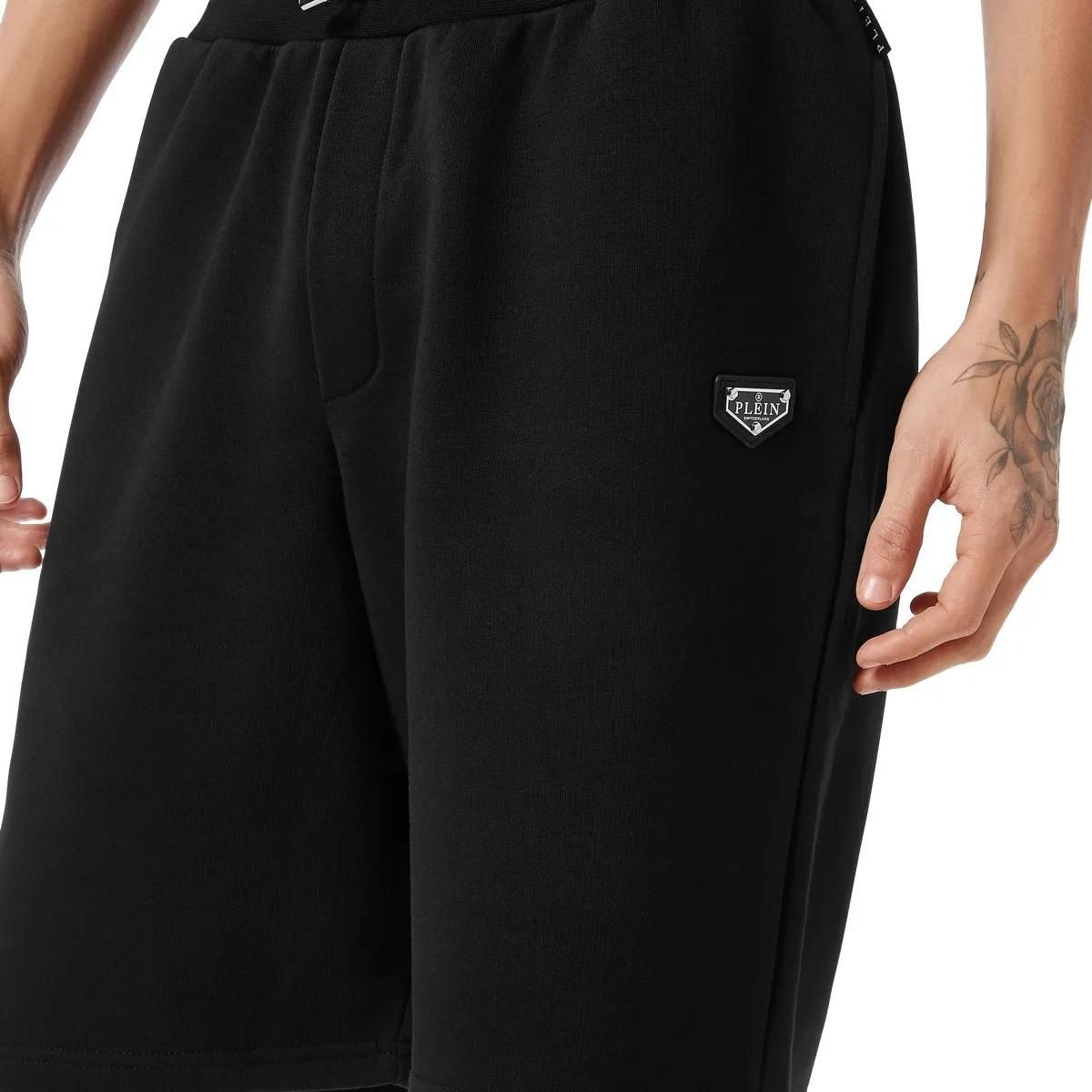 Sportliche schwarze Jersey-Strickshorts