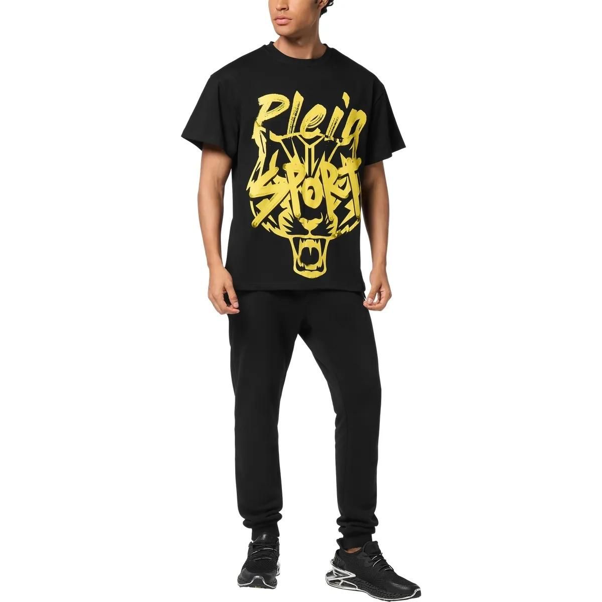 T-Shirt mit Grafikprint und Rundhalsausschnitt