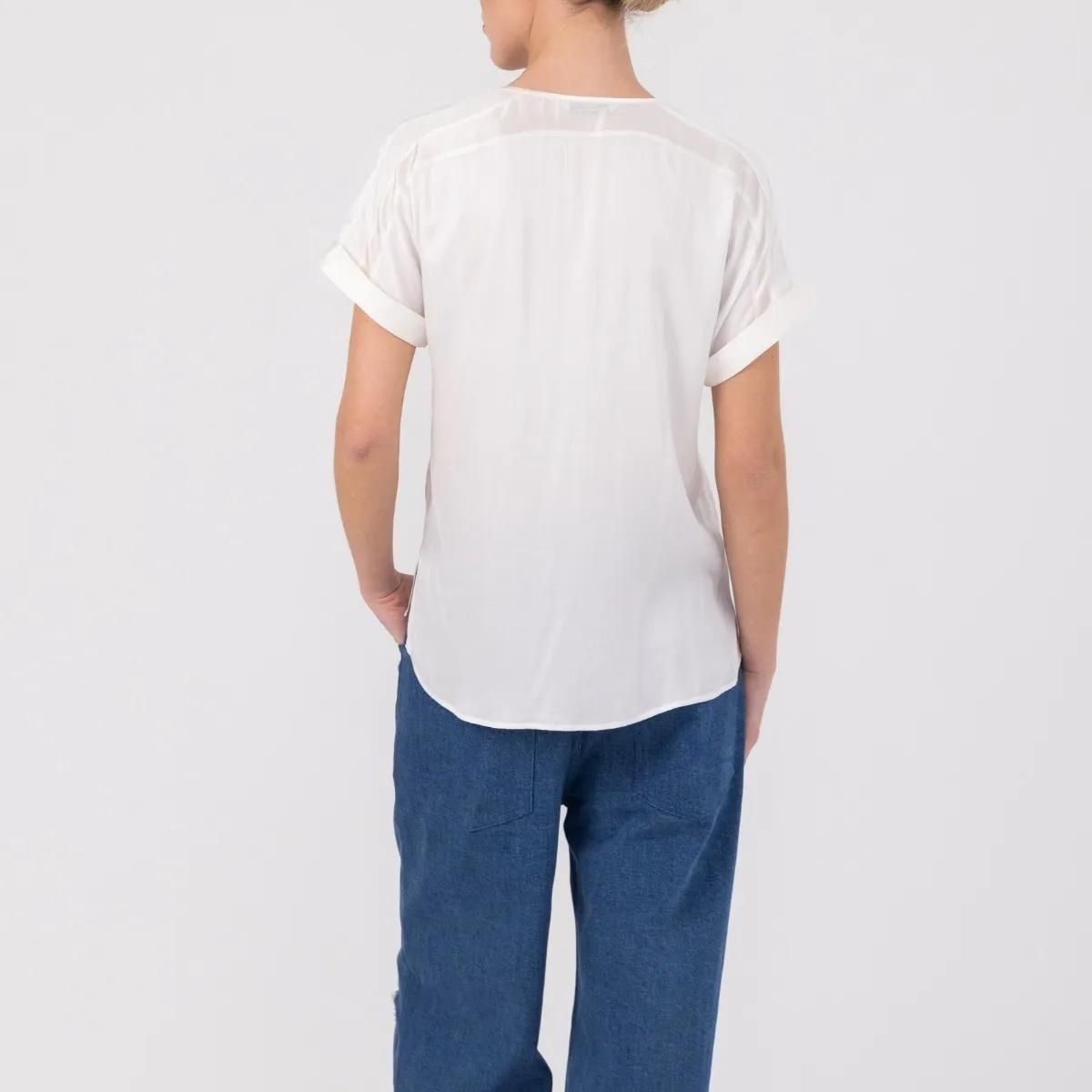 Elegantes V-Ausschnitt Seiden-T-Shirt