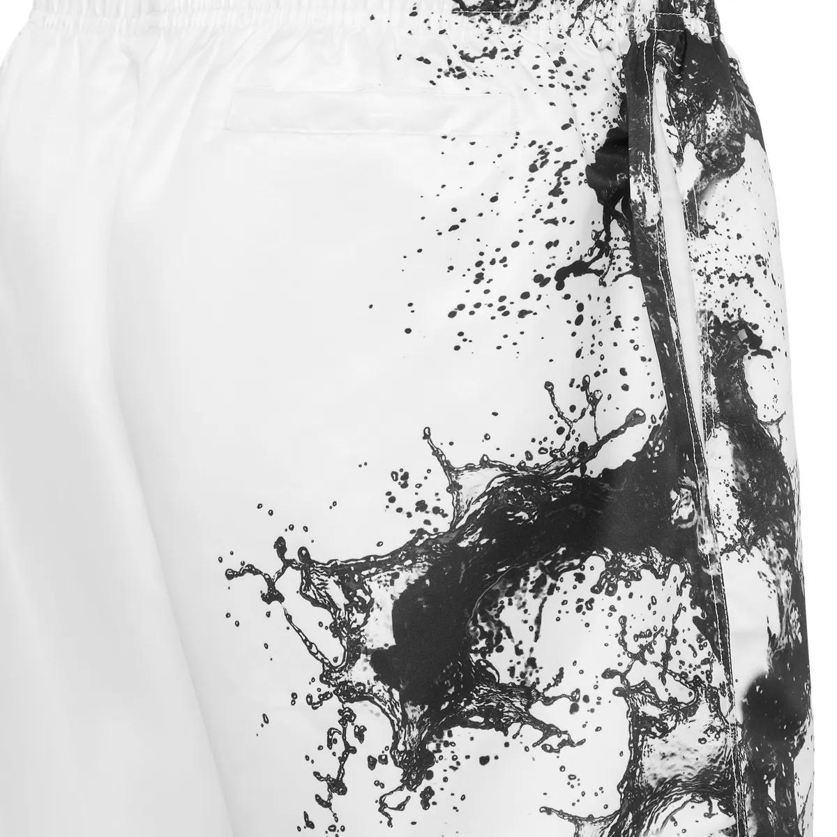 Weiße Sportshorts mit Splash-Print