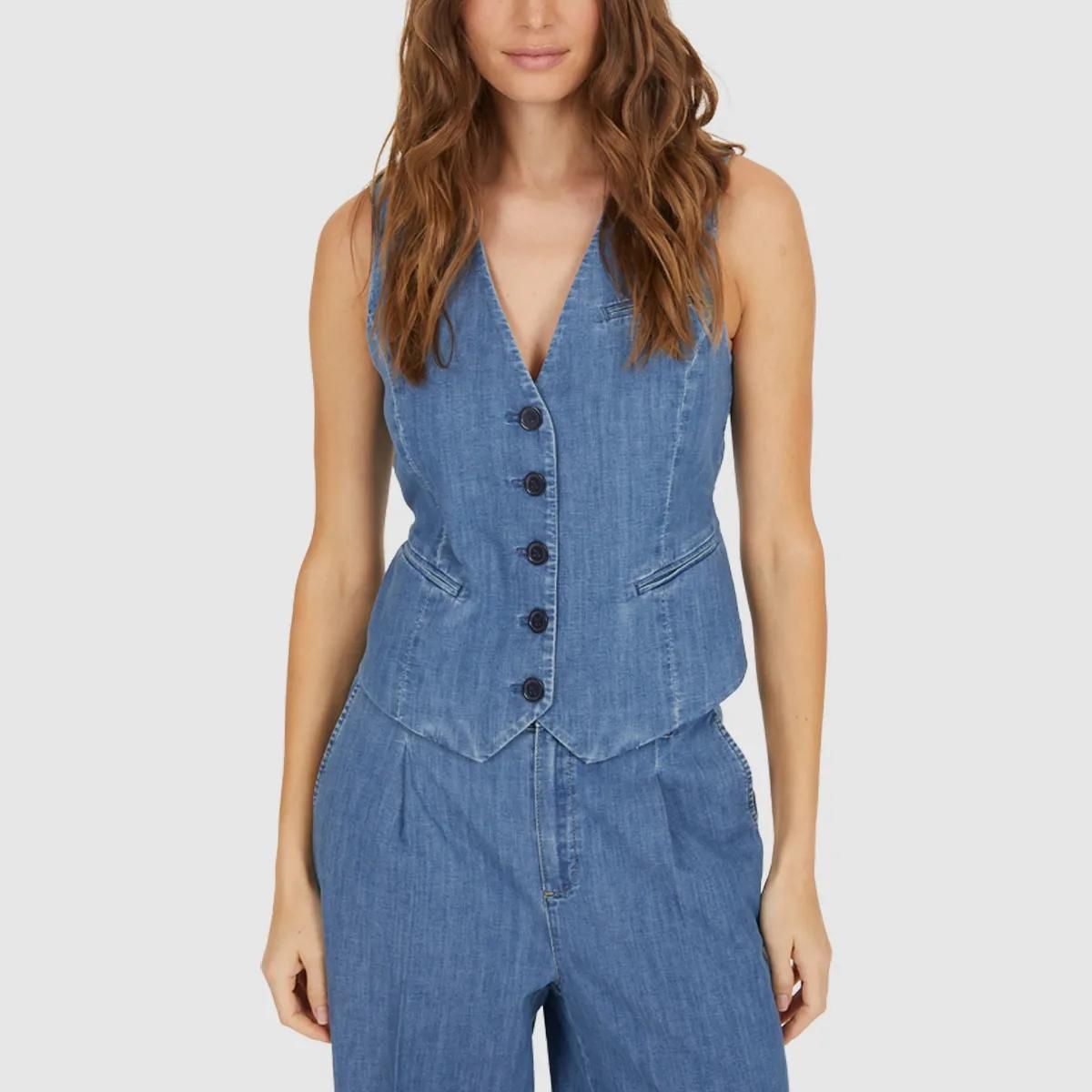 Klassische Jeansweste mit Knöpfen