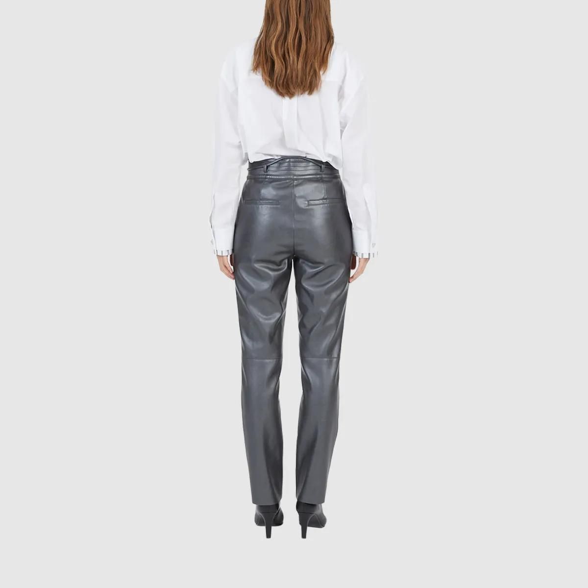 Gerade Hose aus veganem Leder