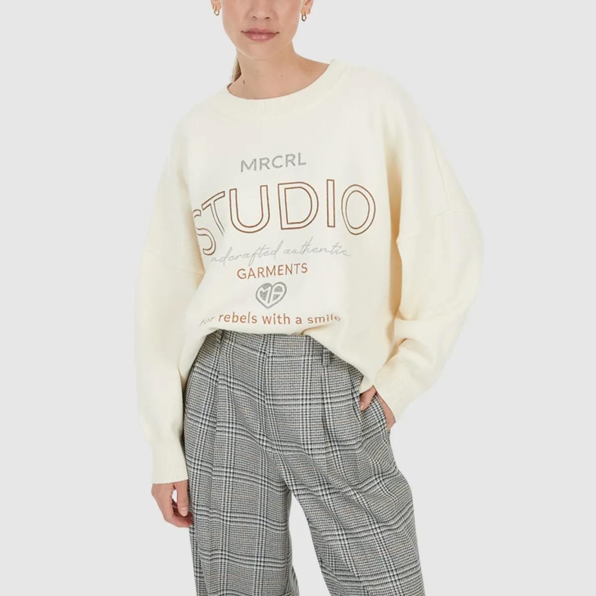 Logo Grafik Strickpullover