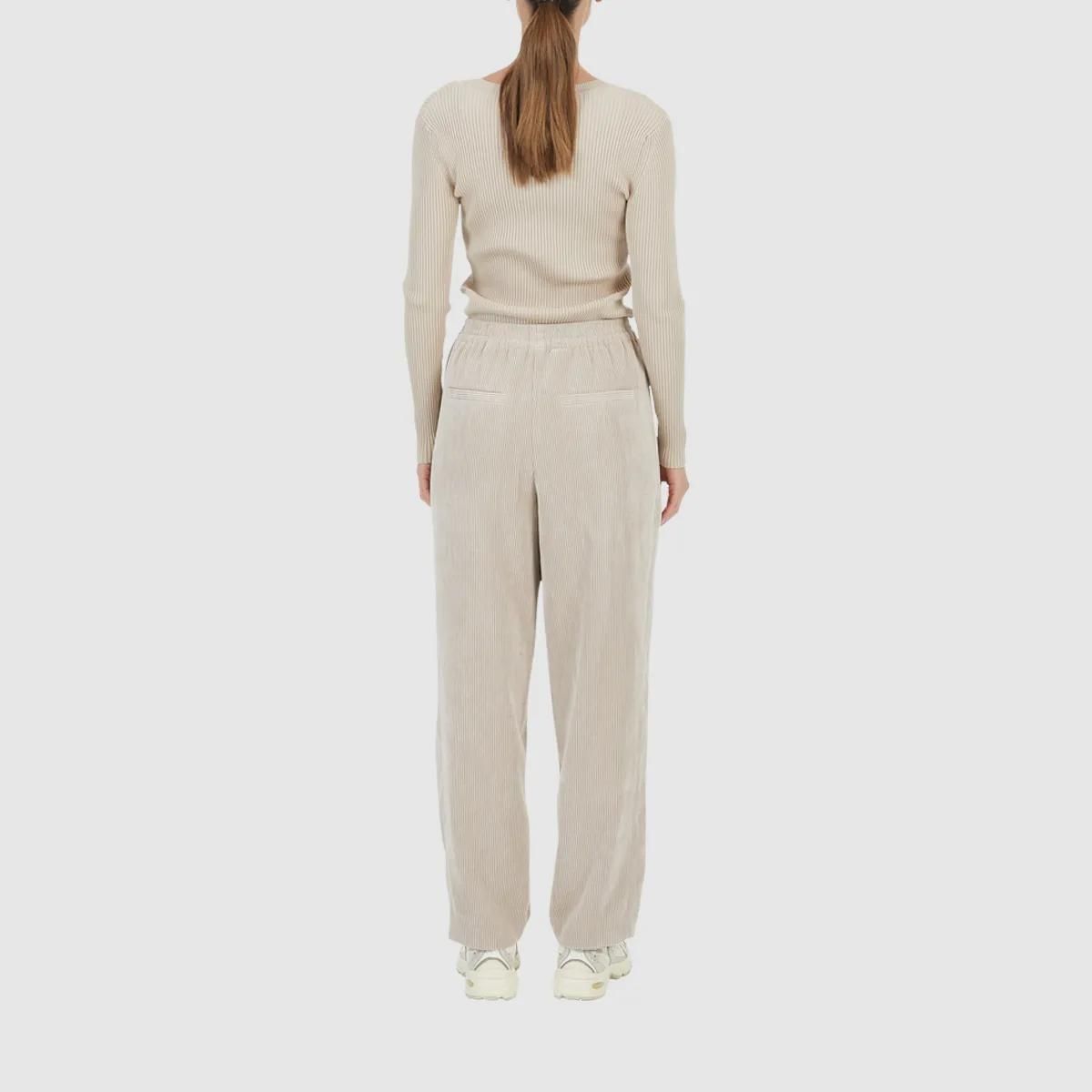 Cordhose mit entspannter Passform