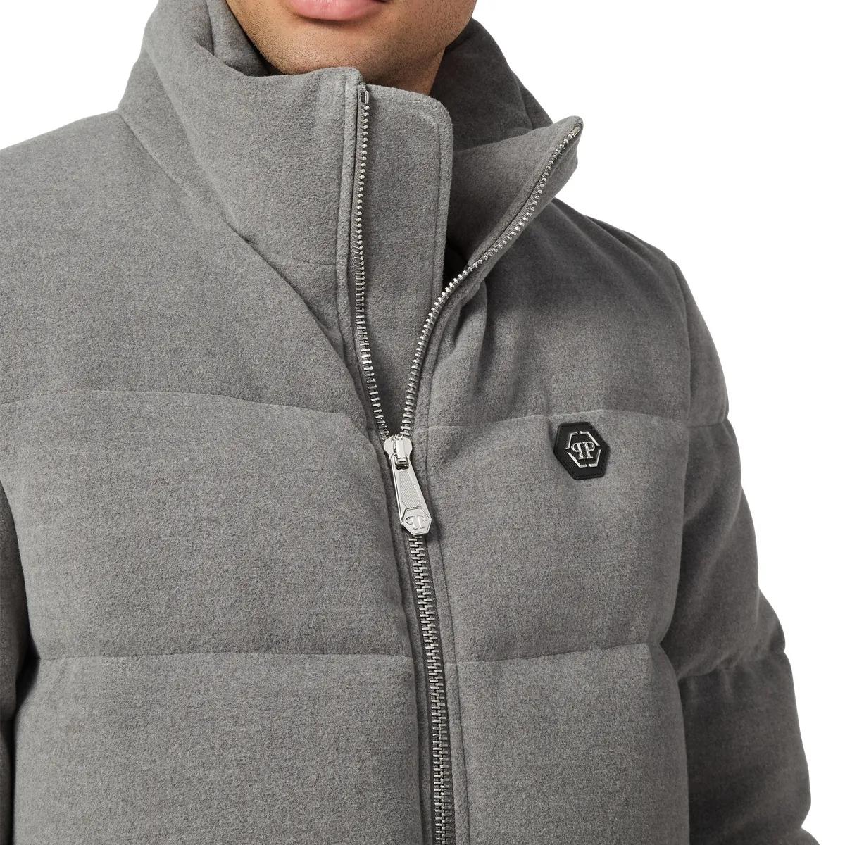 Daunenjacke aus Wollmischgewebe