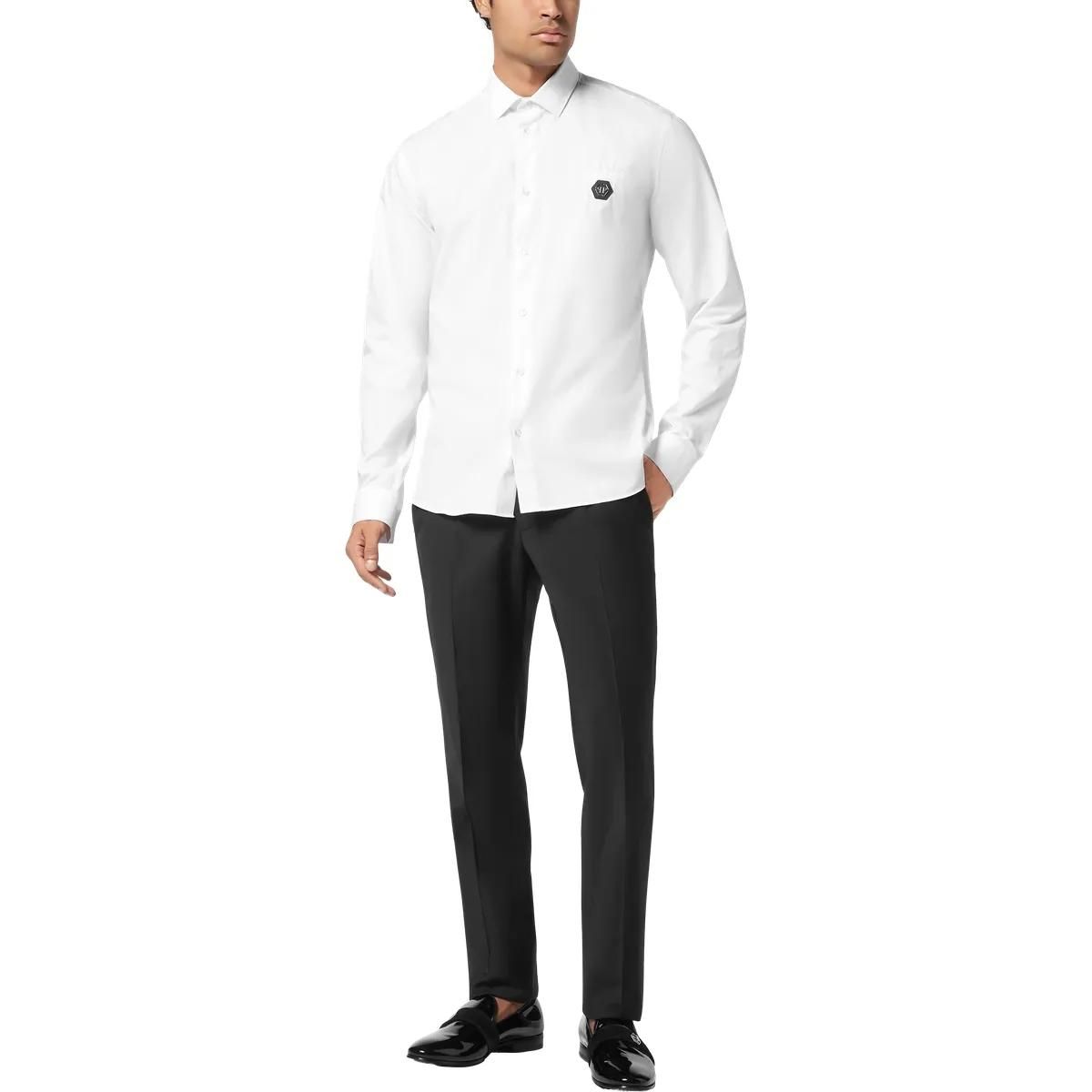 Klassisches Baumwollhemd mit Logo-Patch