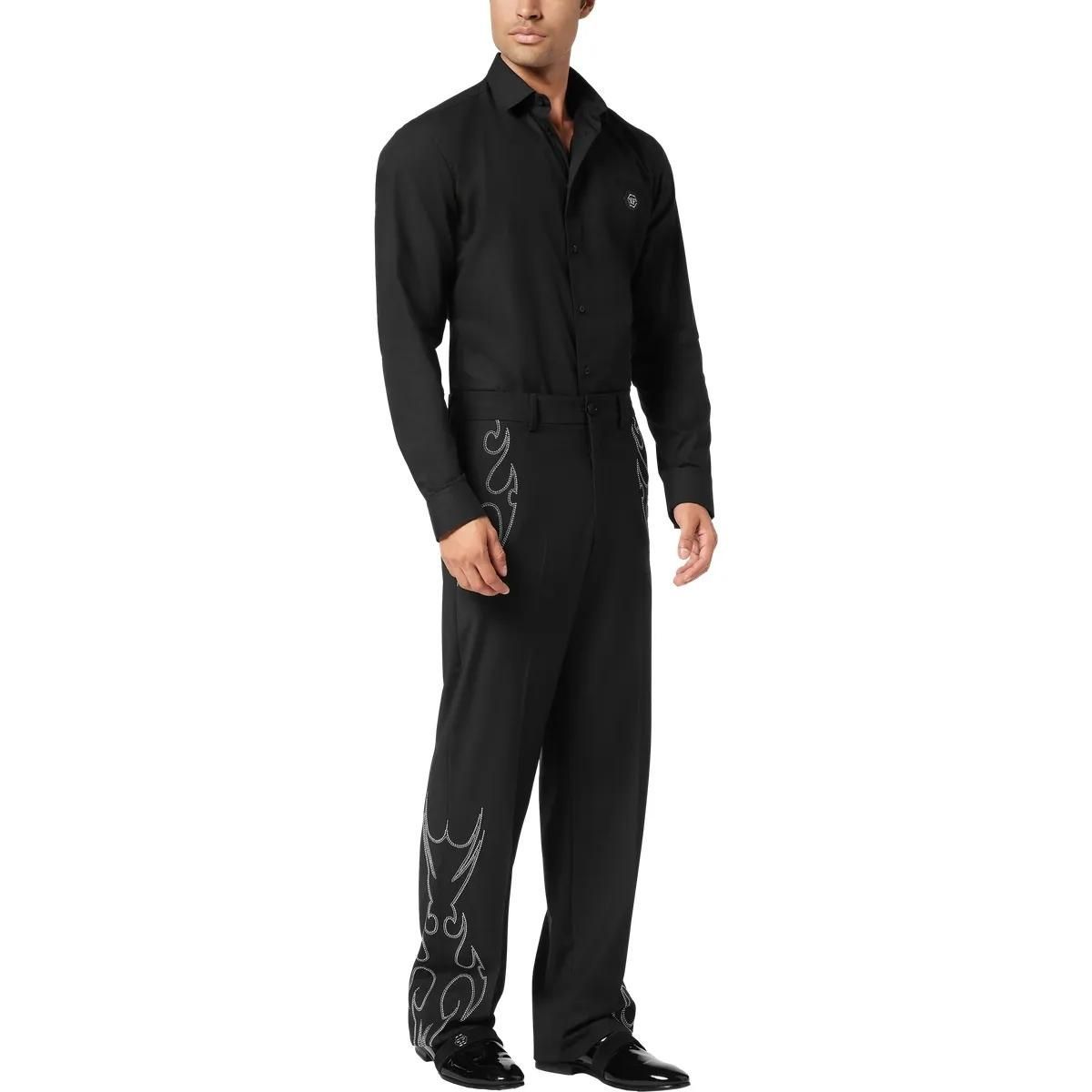 Hose mit Flammenstickerei