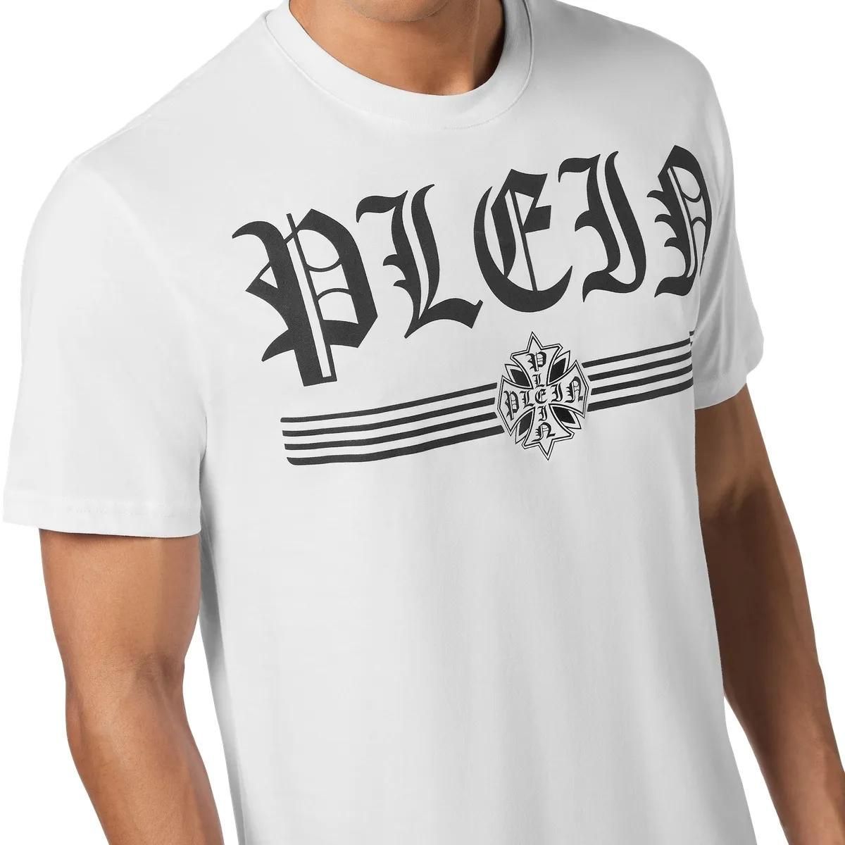 T-Shirt mit Gothic-Logo-Print und kurzen Ärmeln