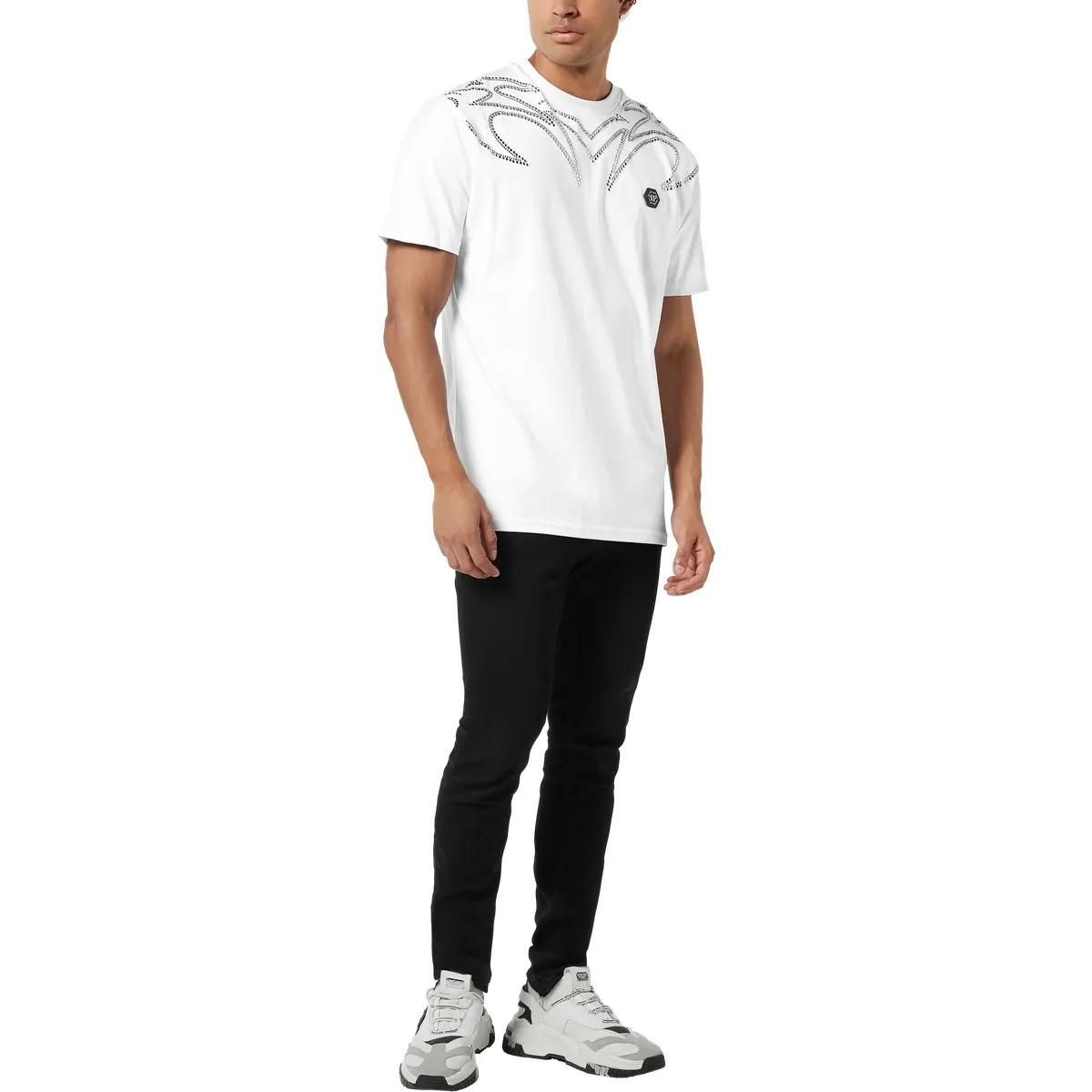 T-Shirt mit Nietenbesatz und Rundhalsausschnitt