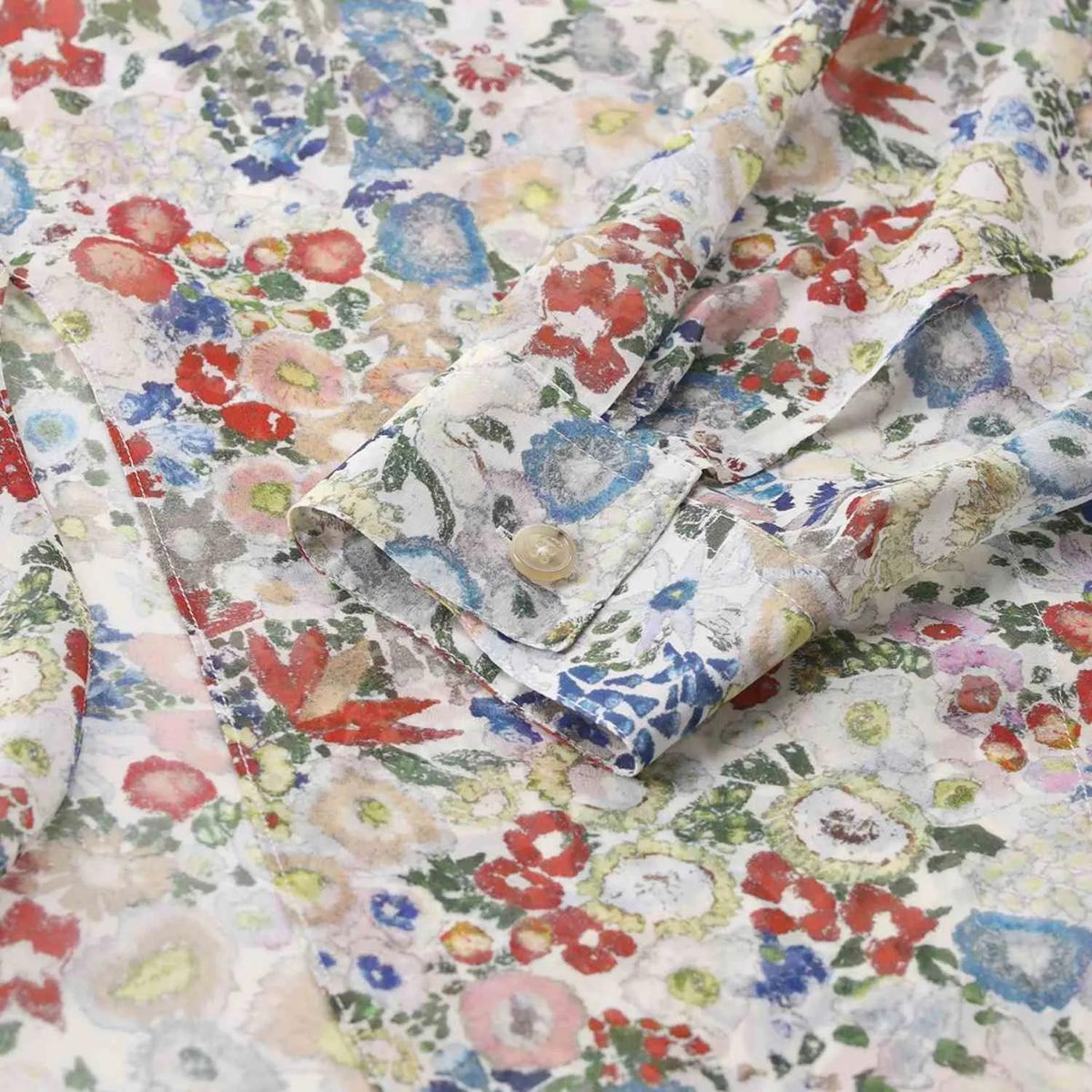 Elegante Seidenbluse mit Blumenmuster