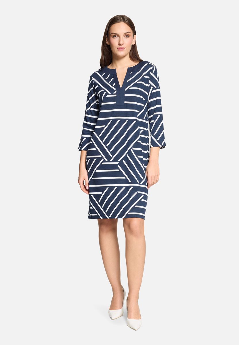 Geometrisches Jerseykleid mit Streifen, knielang